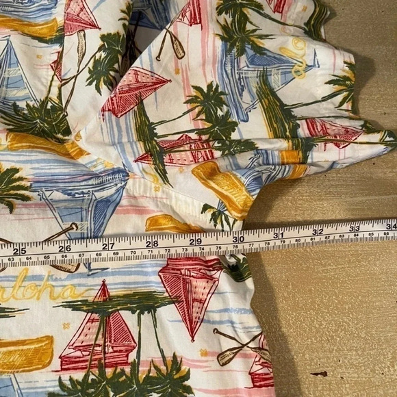 HARBOR Bay Mens button down Hawaiian shirt. 
Size: 2XL - Picture 6 of 9